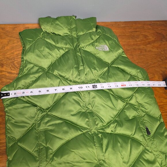 The North Face Women’s 700 Fill Down Vest Green Size Large Hiking Warm Bright - Picture 13 of 13